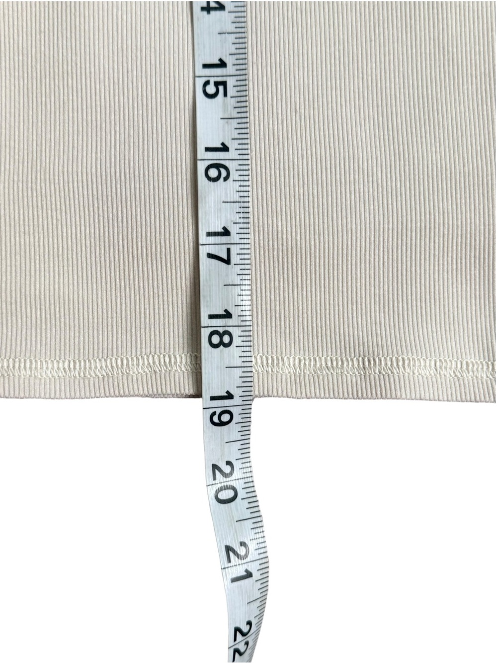 Vuori Ribbed Mock Neck Short Sleeve Top Cream Size Small - Picture 9 of 9